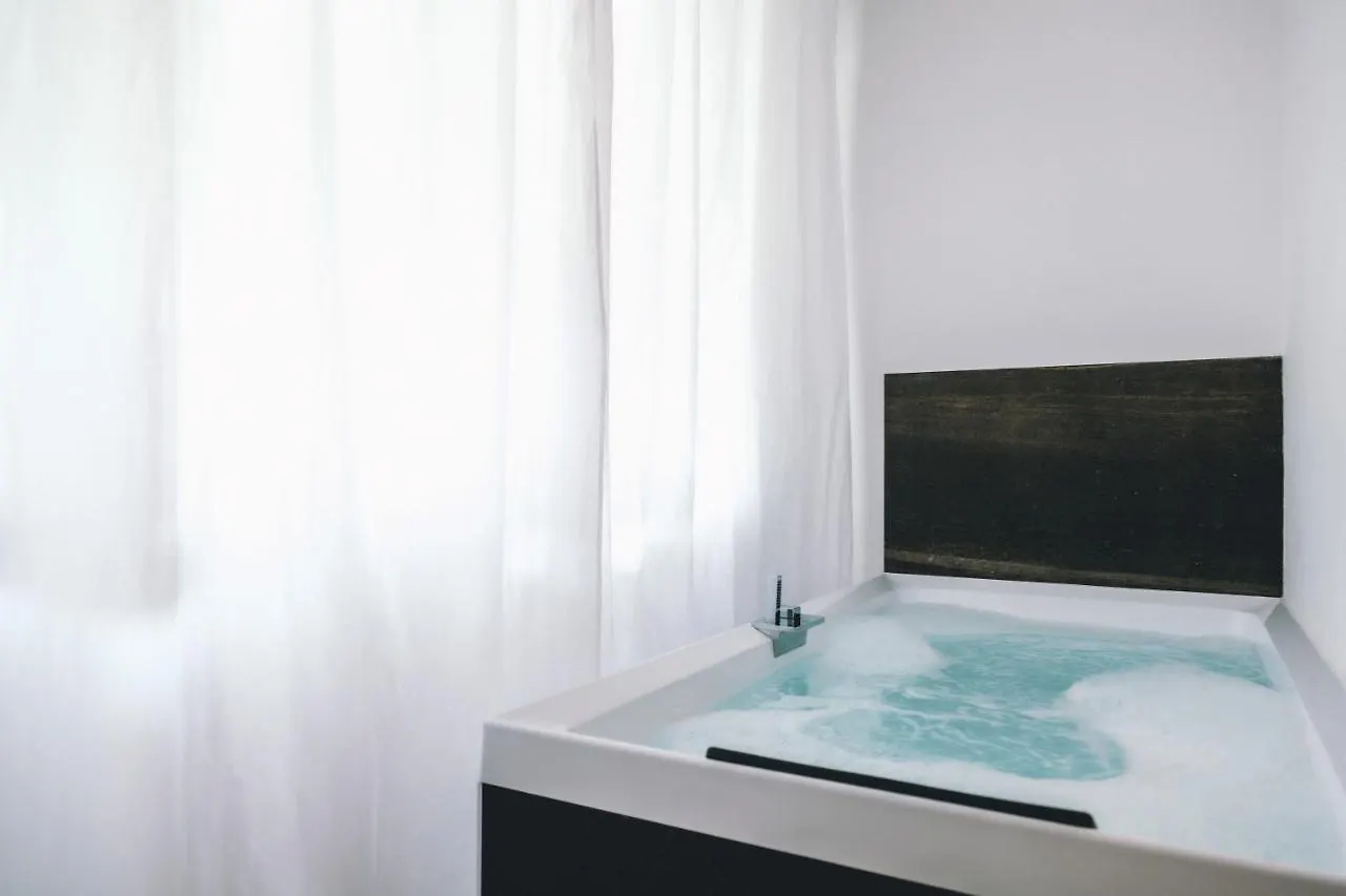 ****  Eveline 2 - Piscina Privata O Jacuzzi Hotel Sanremo Italy