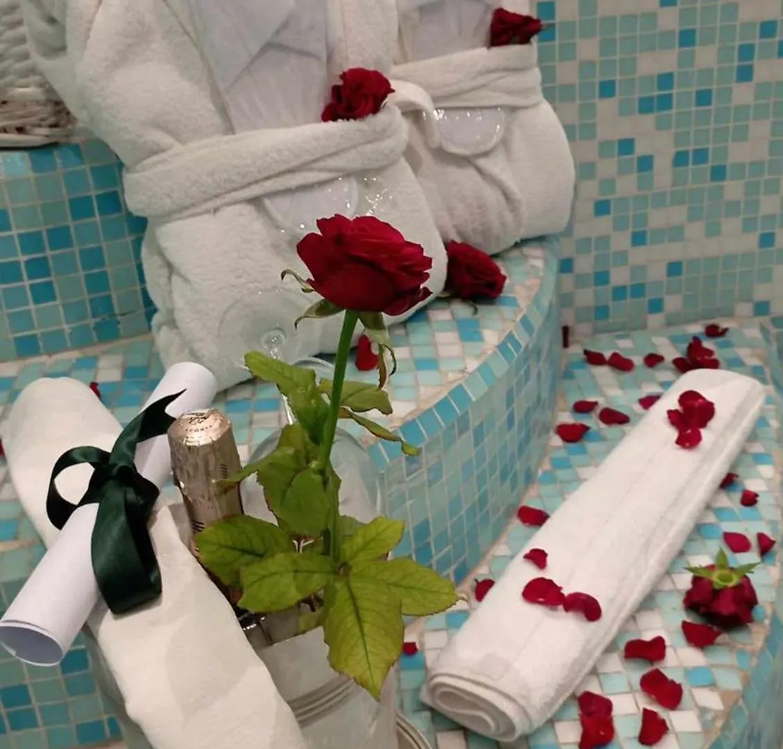 Eveline 2 - Piscina Privata O Jacuzzi Hotel Sanremo