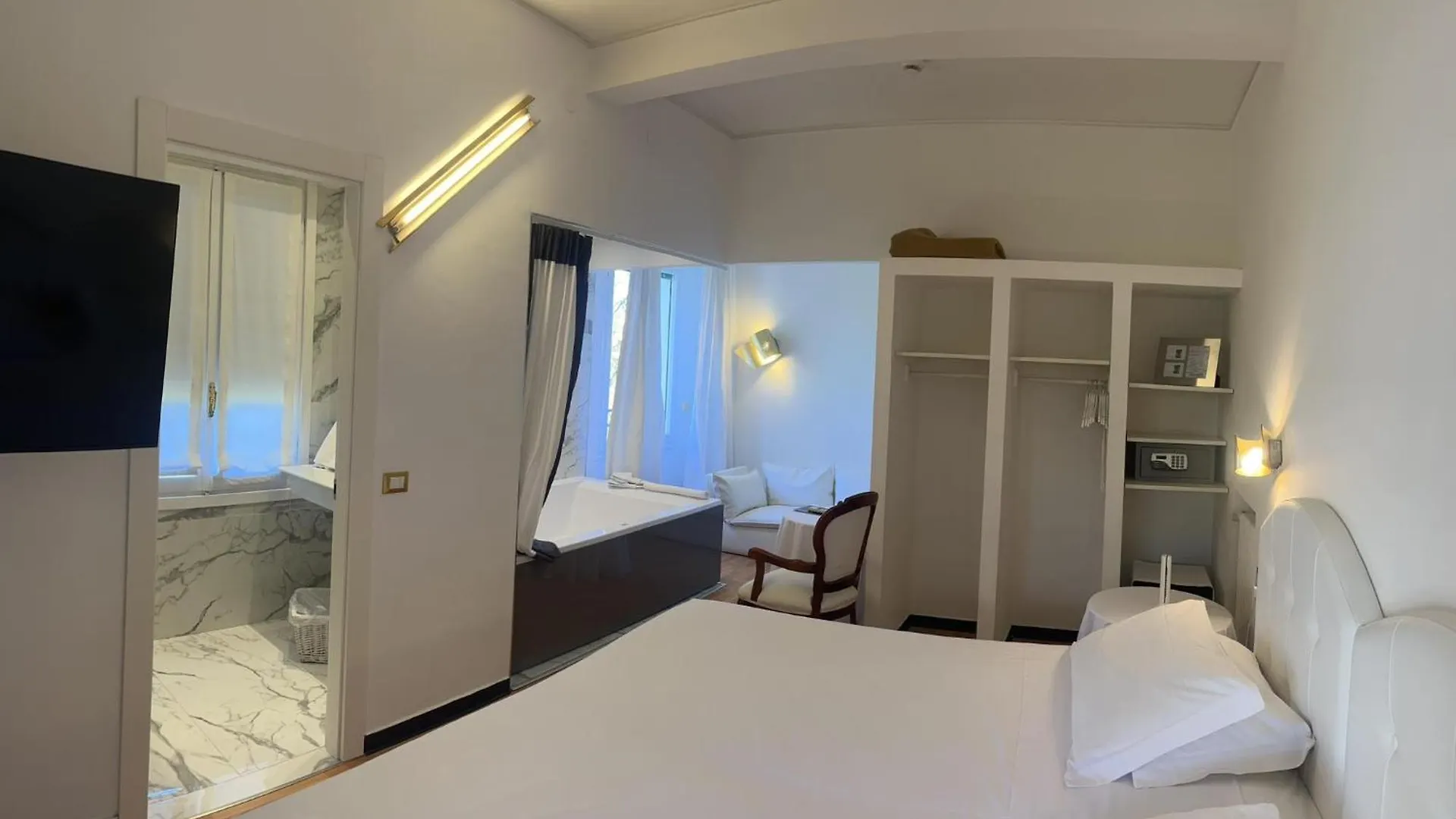 ****  Eveline 2 - Piscina Privata O Jacuzzi Hotel Sanremo Italy