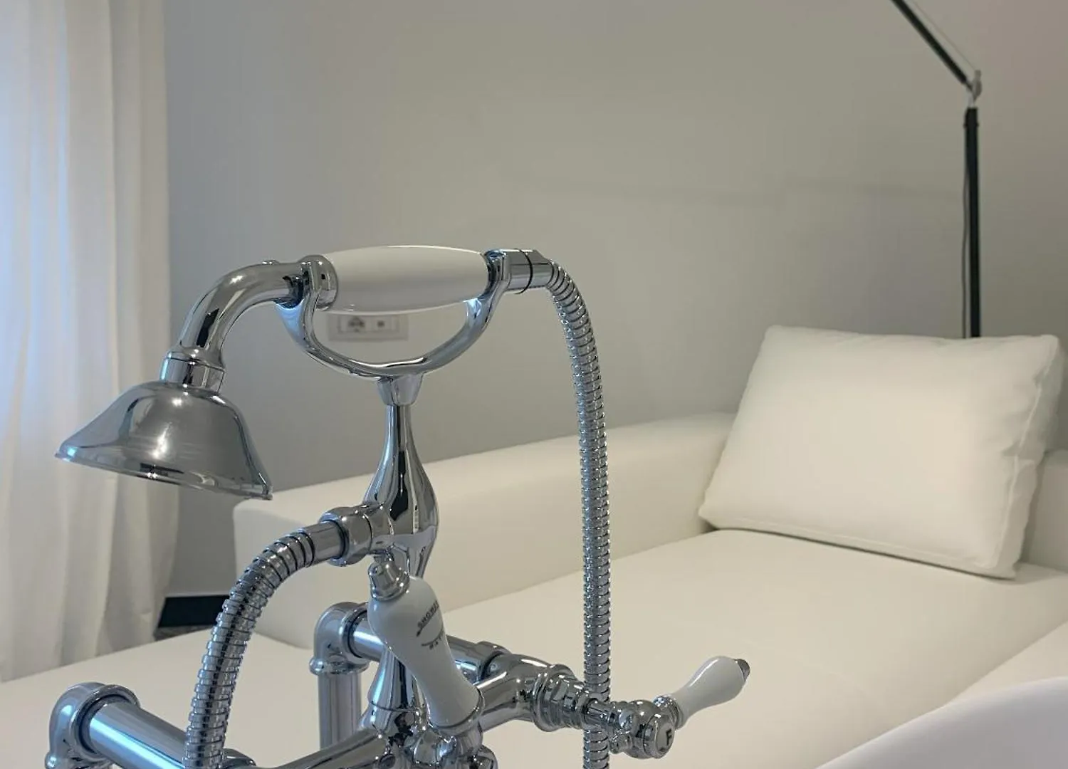 Eveline 2 - Piscina Privata O Jacuzzi Hotel Sanremo