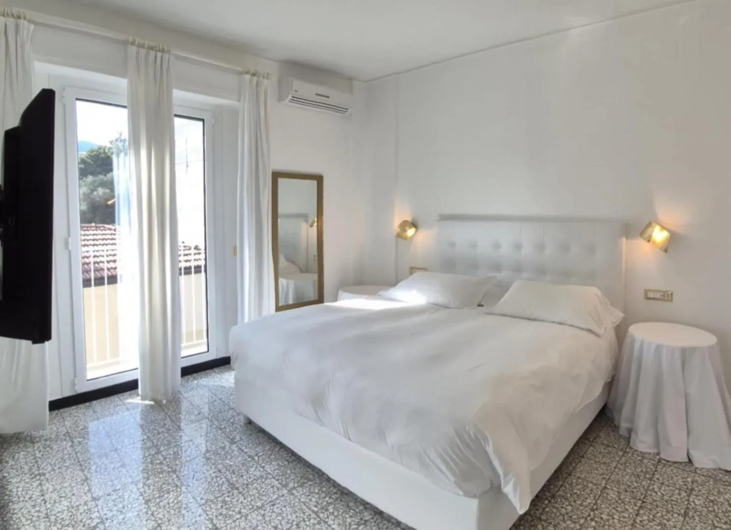 Eveline 2 - Piscina Privata O Jacuzzi Hotel Sanremo 4*,